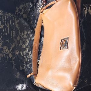 A DOONEY&BOURKE BAG